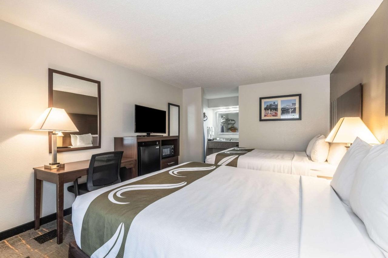 Quality Inn Cleveland Extérieur photo
