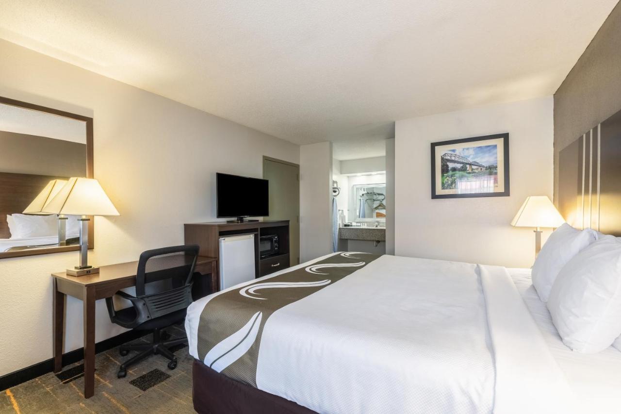 Quality Inn Cleveland Extérieur photo