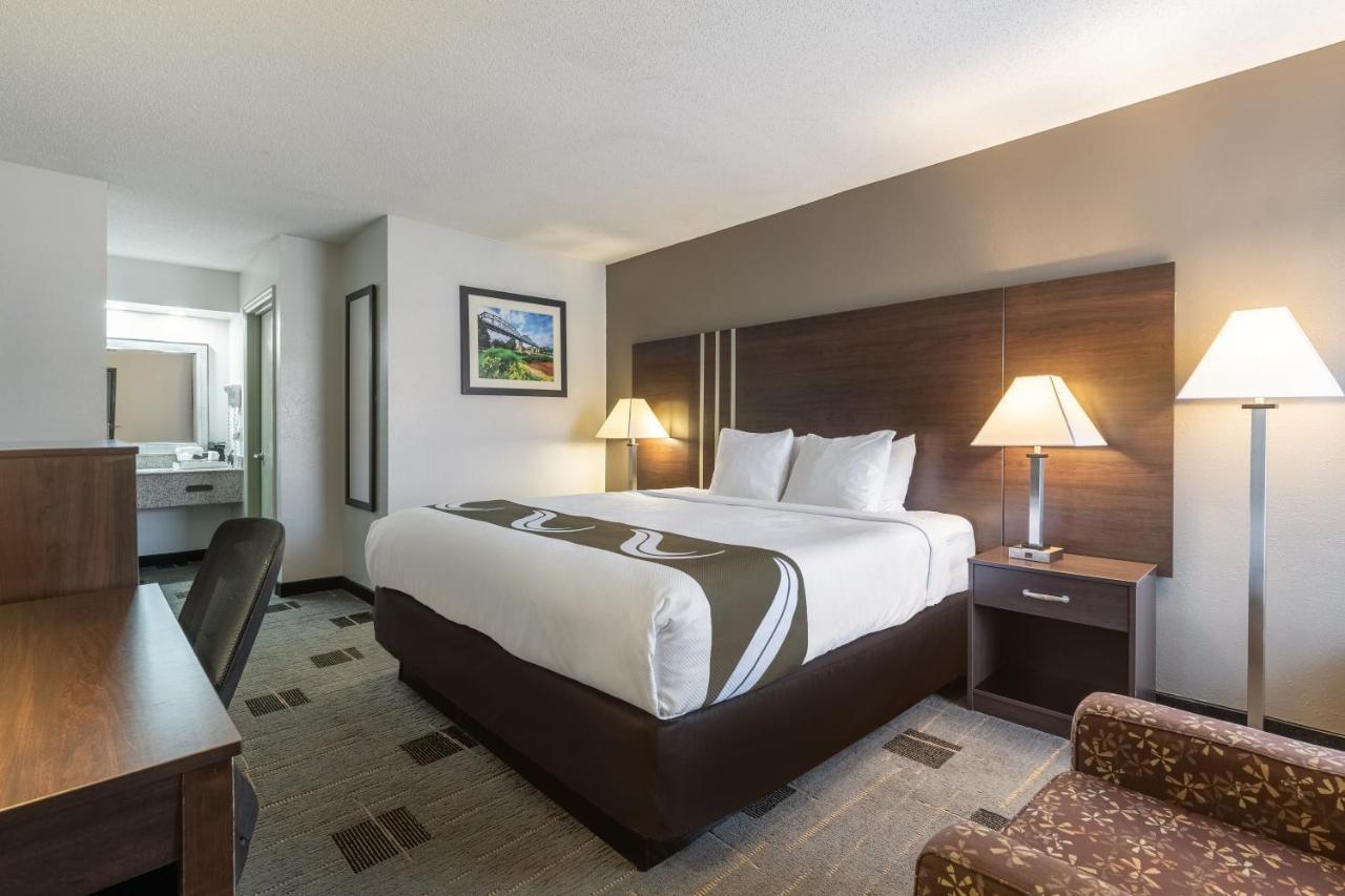 Quality Inn Cleveland Extérieur photo