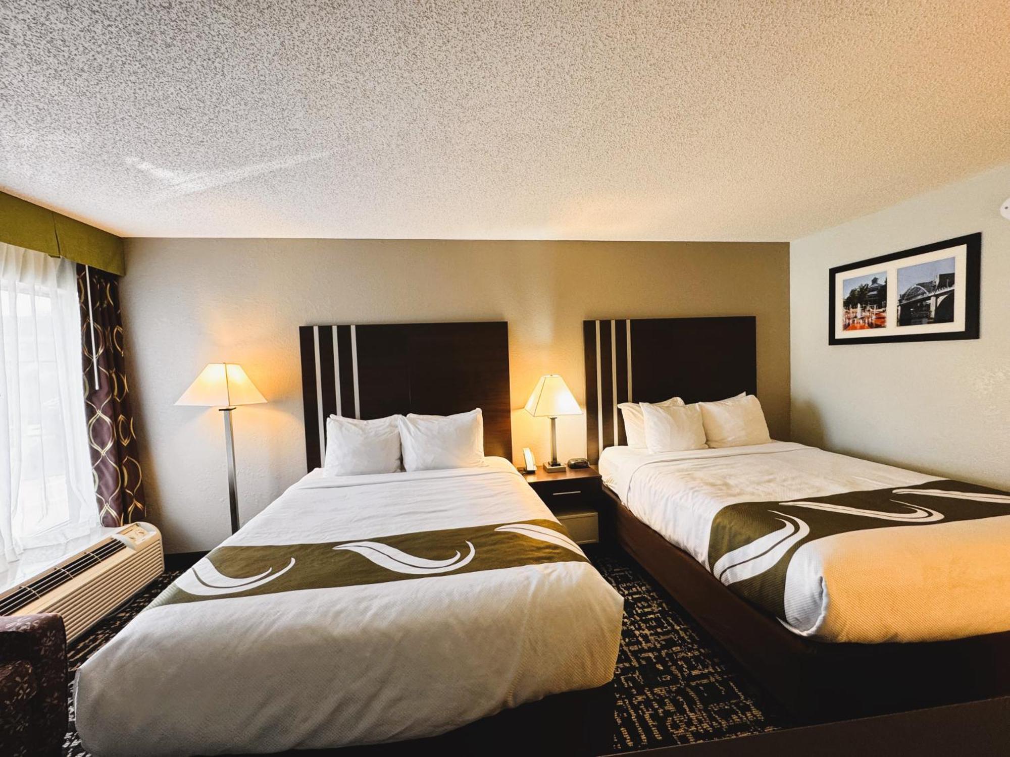 Quality Inn Cleveland Extérieur photo
