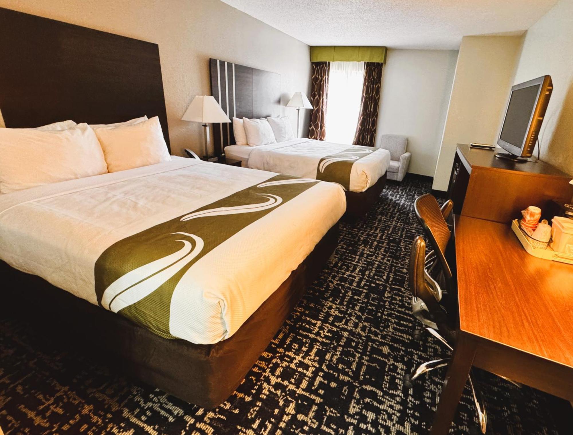 Quality Inn Cleveland Extérieur photo